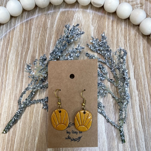 Handmade Polymer Clay earrings - Picture 4 of 7